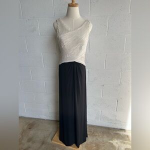 Tadashi Collection Pleated Maxi Dress Gown Ruched Black/White Size Medium